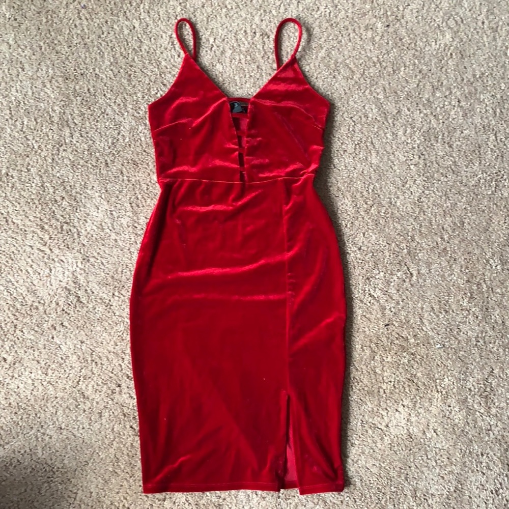 Velvet red dress